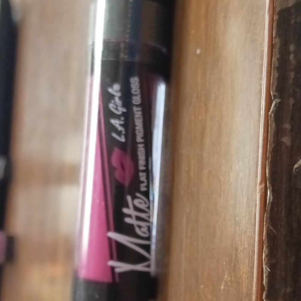 Matte Flat Finish Pigment Gloss